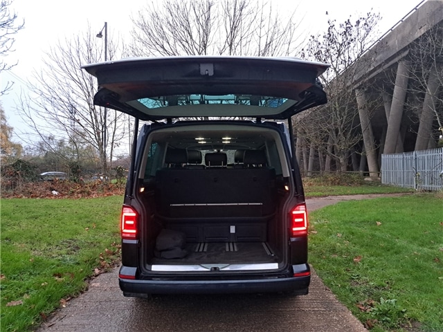 Used Volkswagen Caravelle 2017 for sale - 76551816: Photo 4