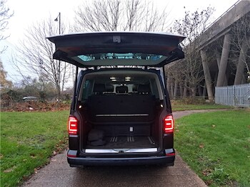 Used Volkswagen Caravelle 2017 for sale - 76551816: Photo