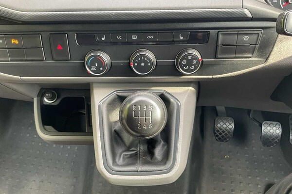 Used Volkswagen Transporter 2024 for sale - 76123946: Photo 14