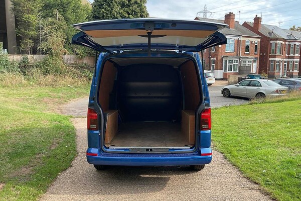 Used Volkswagen Transporter 2024 for sale - 76123946: Photo 7
