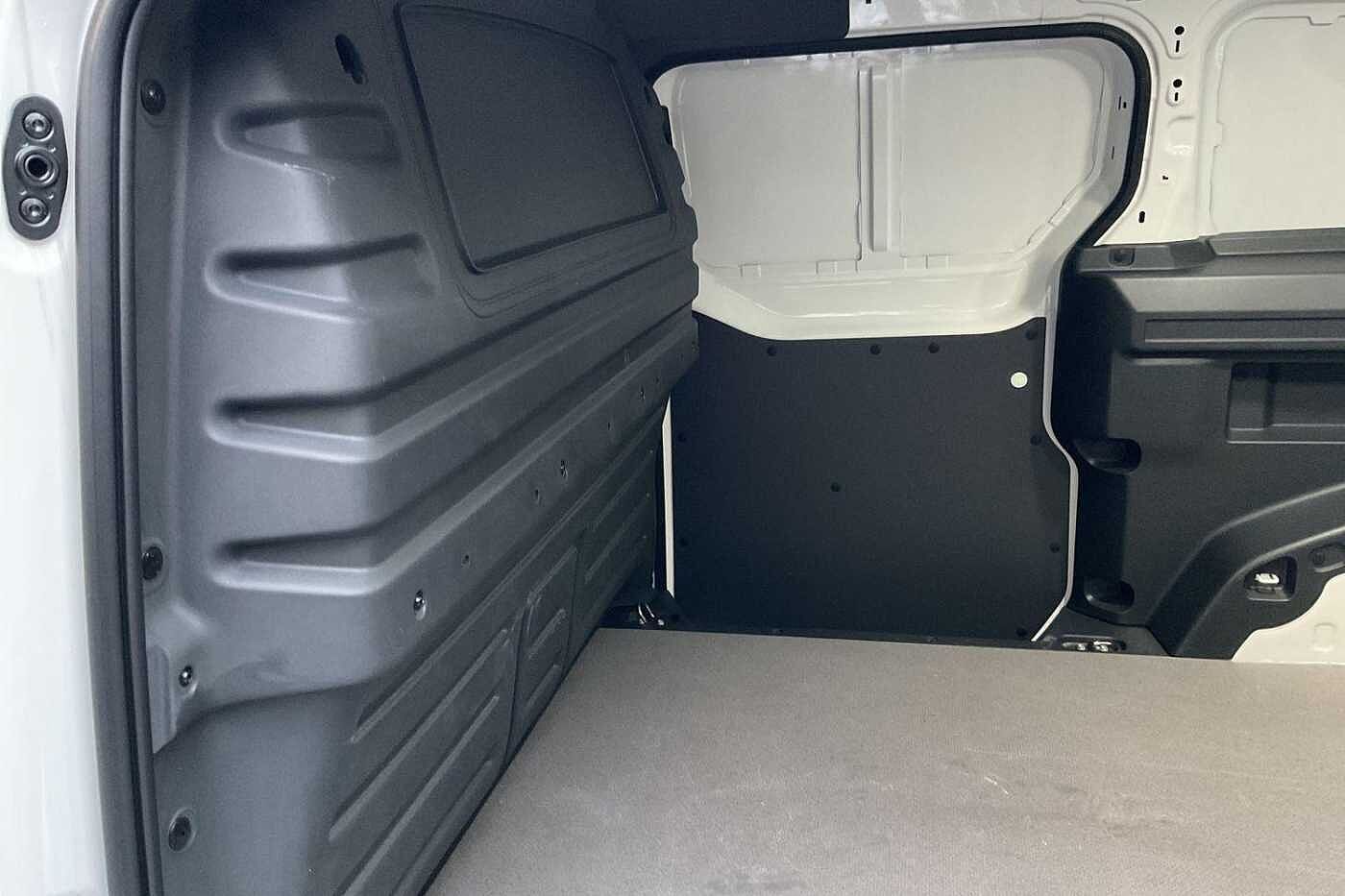 Used Volkswagen ID. Buzz Cargo 2025 for sale - 77021760: Photo 10