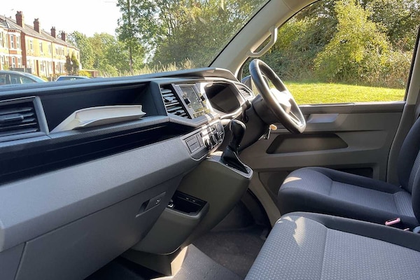Used Volkswagen Transporter 2024 for sale - 75163004: Photo 2