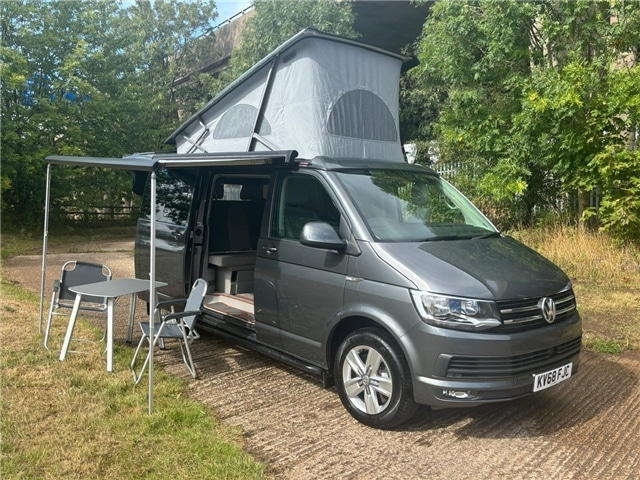 Used Volkswagen California 2018 for sale - 75814217: Photo 1