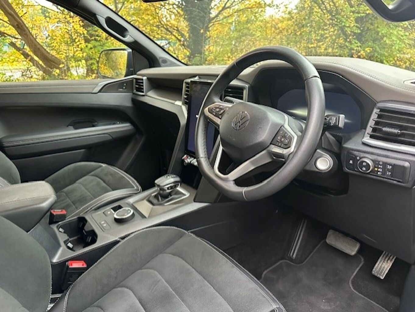 Used Volkswagen Amarok 2023 for sale - 76500882: Photo 6