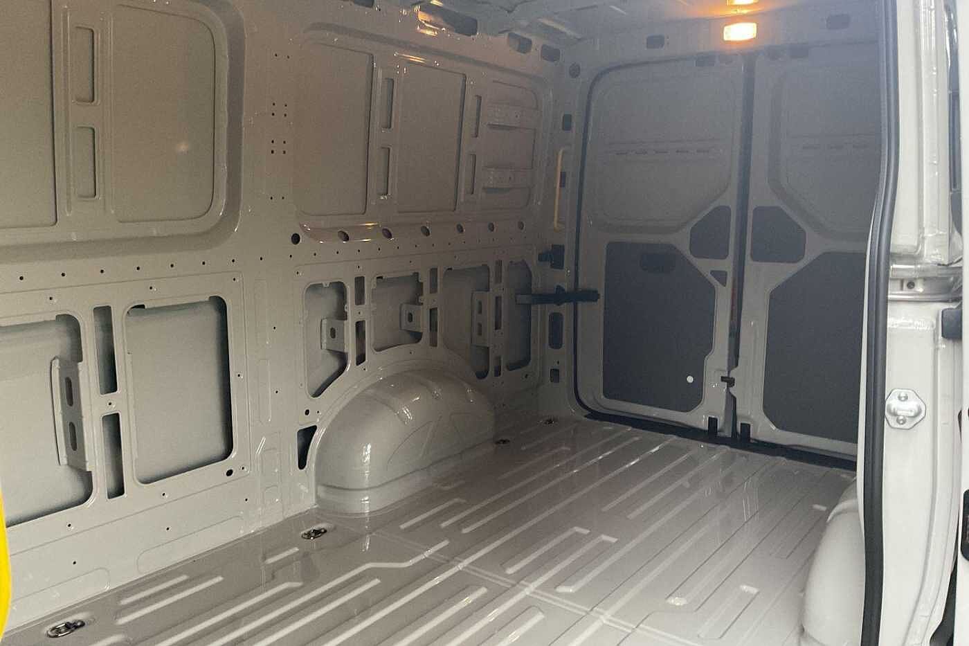 Used Volkswagen Crafter 2025 for sale - 77124598: Photo 10