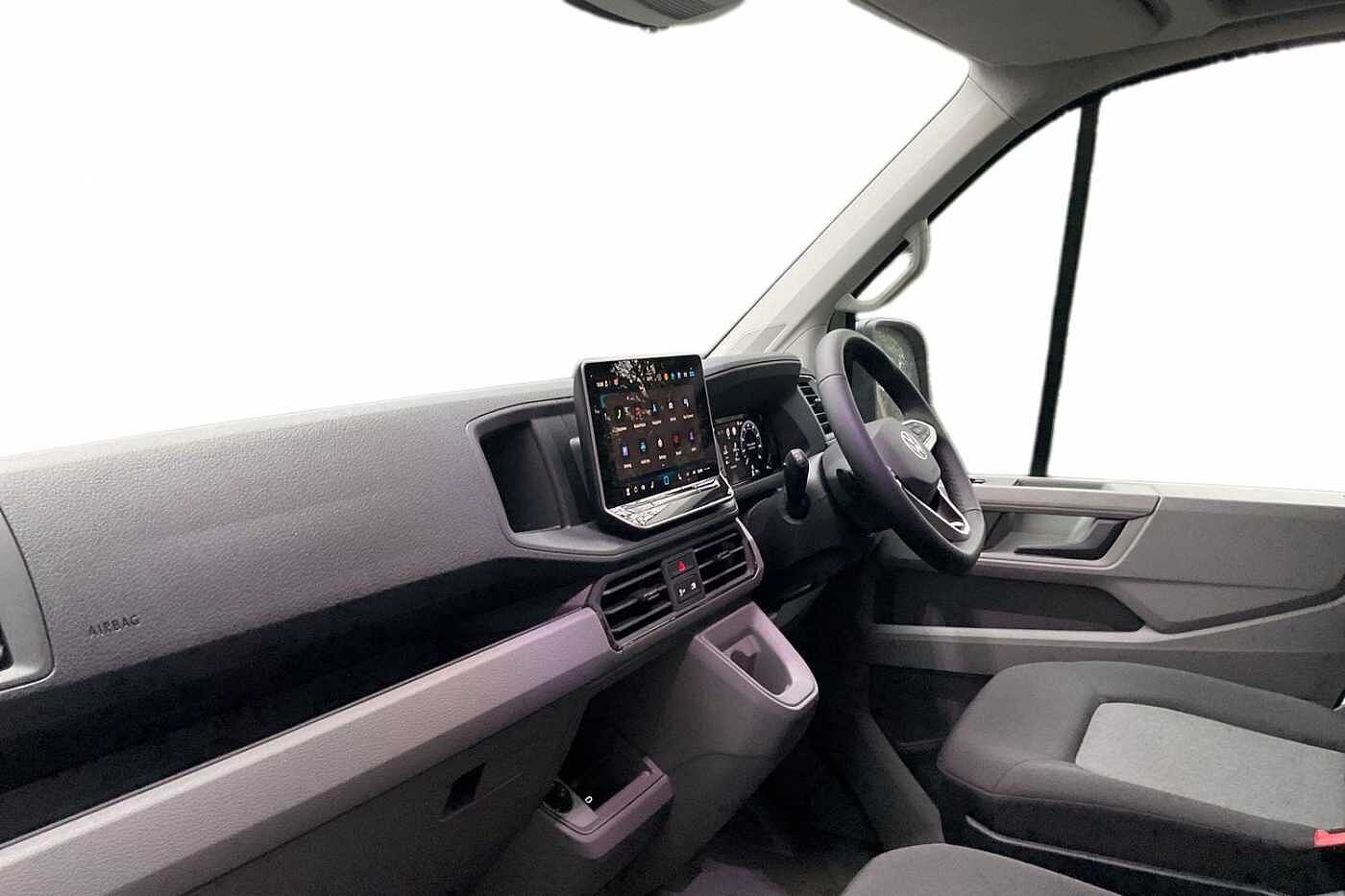 Used Volkswagen Crafter 2025 for sale - 77124598: Photo 2