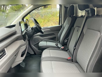 Used Volkswagen Transporter 2025 for sale - 76248509: Photo