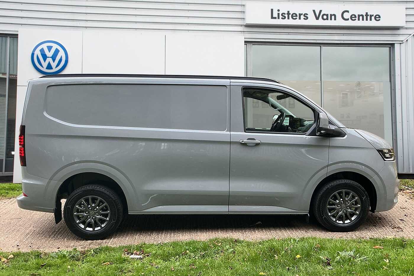 Used Volkswagen Transporter 2025 for sale - 76248509: Photo 4