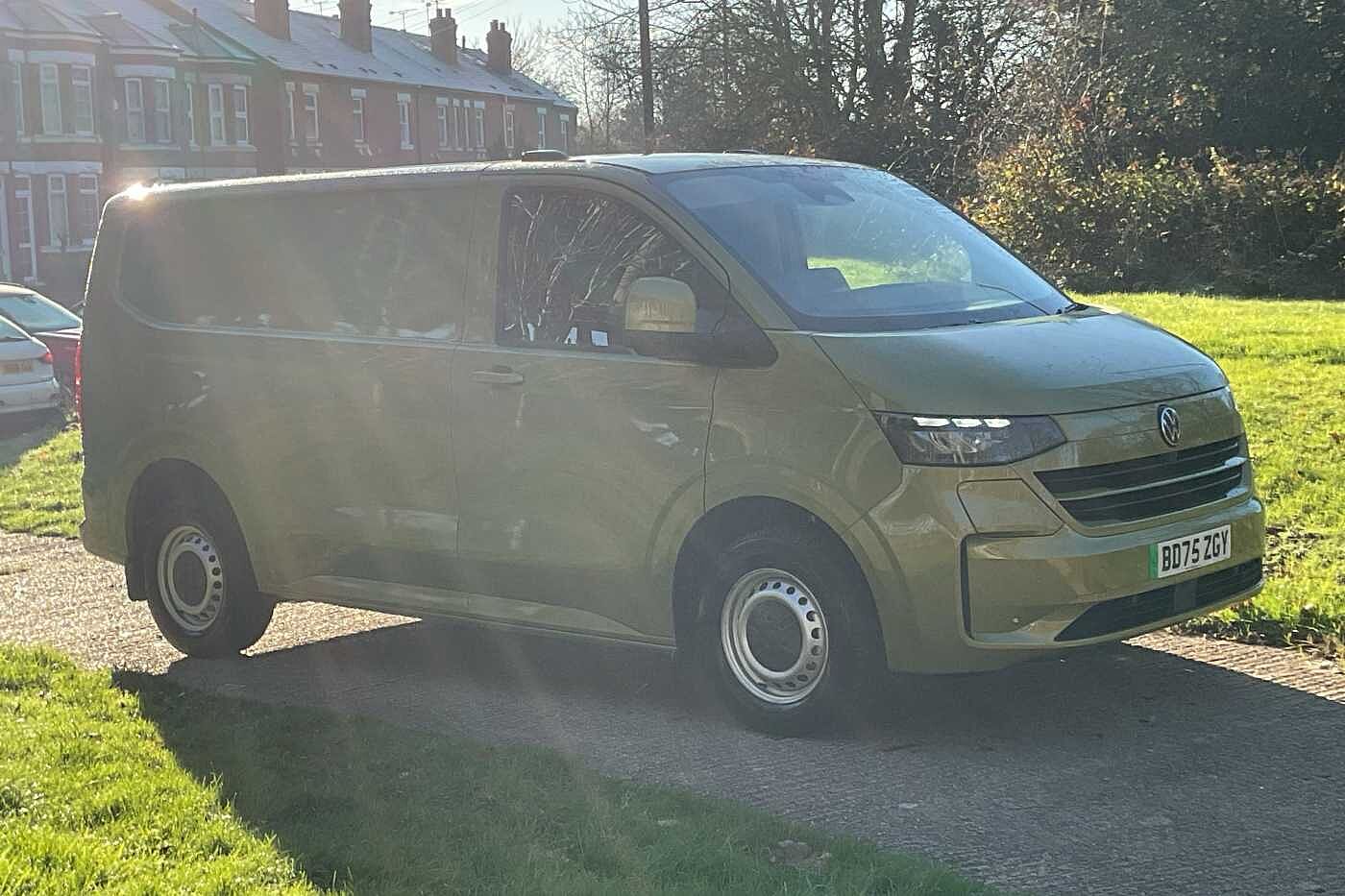 Used Volkswagen Transporter 2025 for sale - 76625058: Photo 1