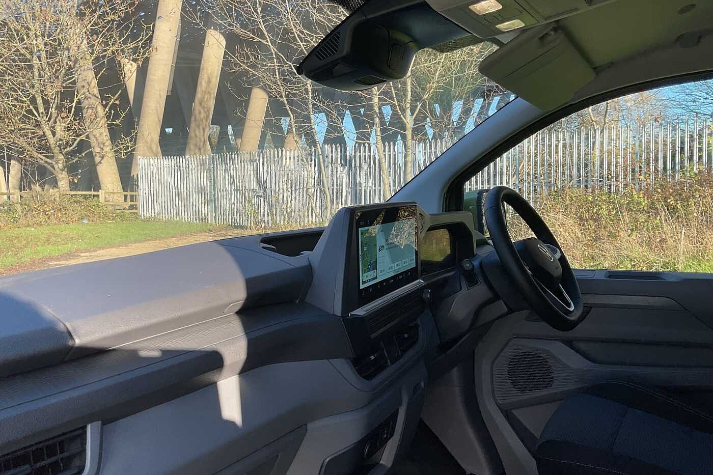 Used Volkswagen Transporter 2025 for sale - 76625058: Photo 2