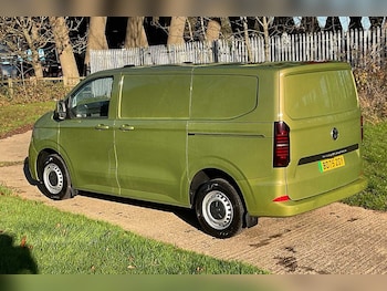 Used Volkswagen Transporter 2025 for sale - 76625058: Photo