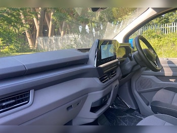 Used Volkswagen Transporter 2025 for sale - 75003761: Photo