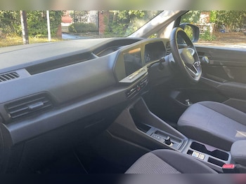 Used Volkswagen Caddy 2022 for sale - 75842435: Photo