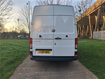 Used Volkswagen Crafter 2018 for sale - 77647548: Photo