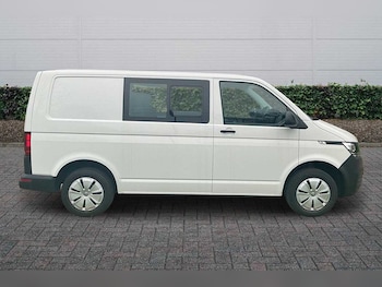 Used Volkswagen Transporter 2024 for sale - 77755132: Photo