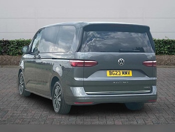 Used Volkswagen Multivan 2023 for sale - 79389542: Photo