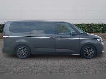 Used Volkswagen Multivan 2023 for sale - 79389542: Photo