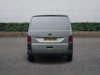Used Volkswagen Transporter 2020 for sale - 78088078: Photo
