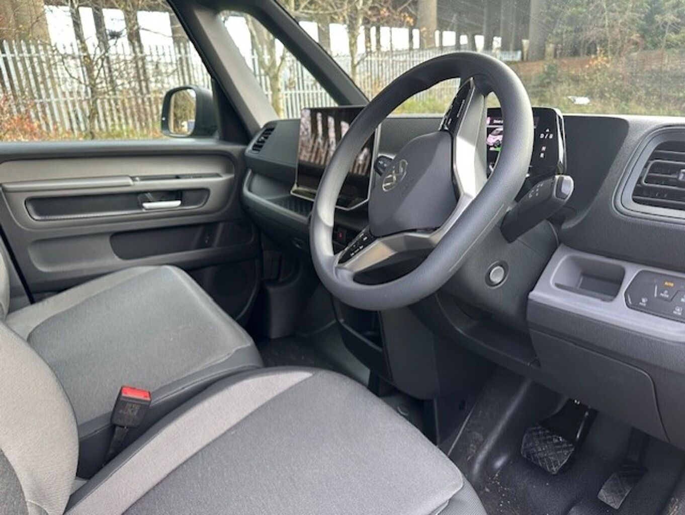 Used Volkswagen ID.Buzz 2025 for sale - 77218215: Photo 6