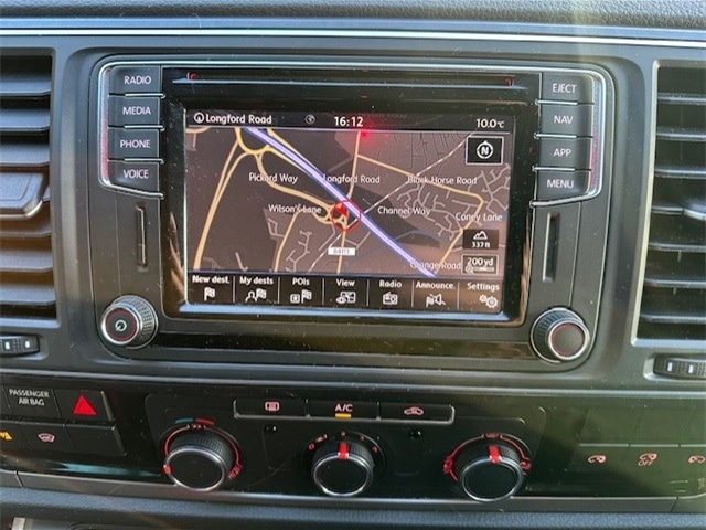 Used Volkswagen Transporter 2018 for sale - 77498112: Photo 12