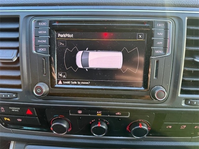 Used Volkswagen Transporter 2018 for sale - 77498112: Photo 18