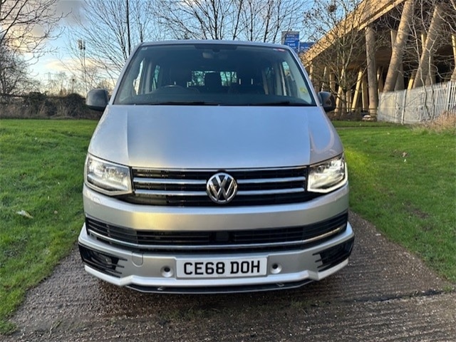 Used Volkswagen Transporter 2018 for sale - 77498112: Photo 2