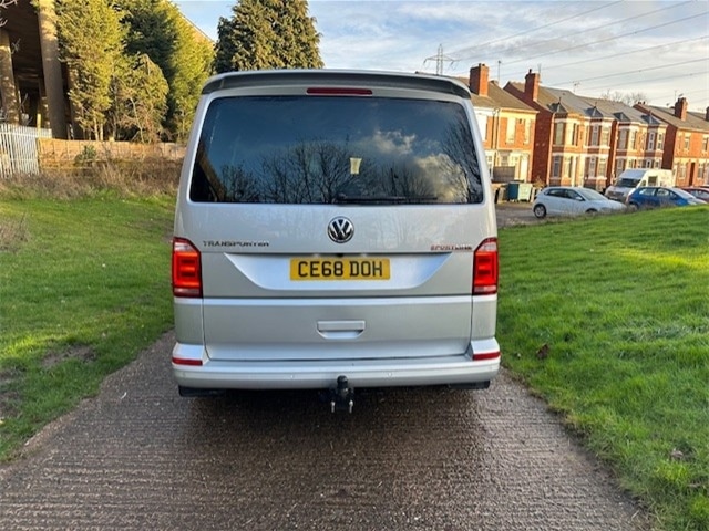 Used Volkswagen Transporter 2018 for sale - 77498112: Photo 6