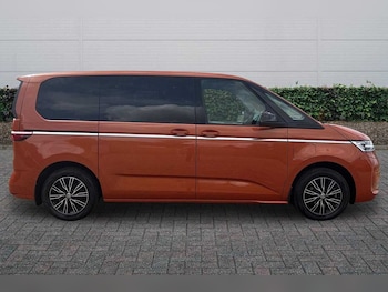 Used Volkswagen Multivan 2022 for sale - 79269673: Photo