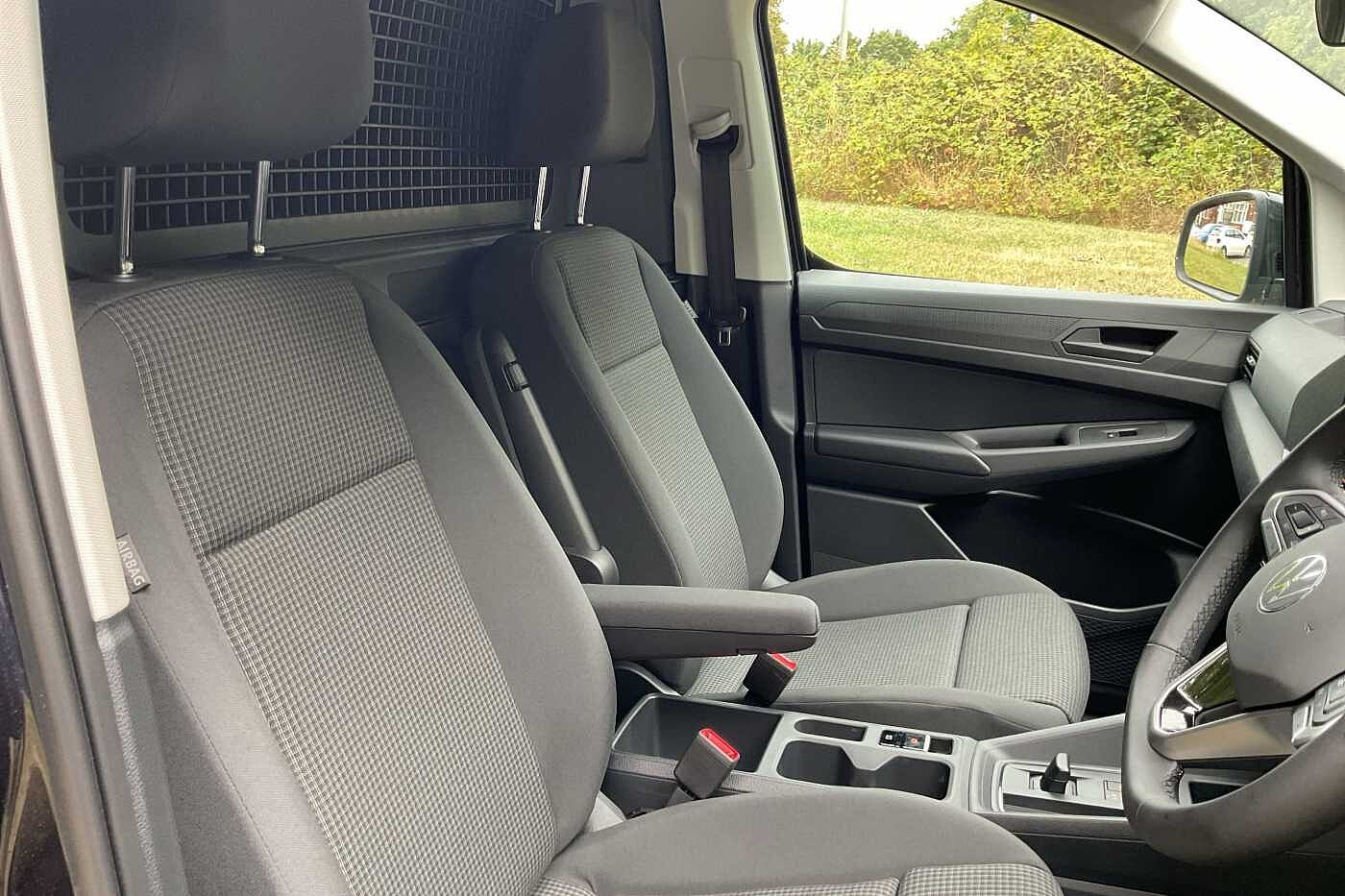 Used Volkswagen Caddy Maxi 2025 for sale - 77231575: Photo 11