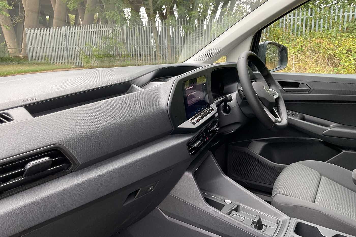 Used Volkswagen Caddy Maxi 2025 for sale - 77231575: Photo 2