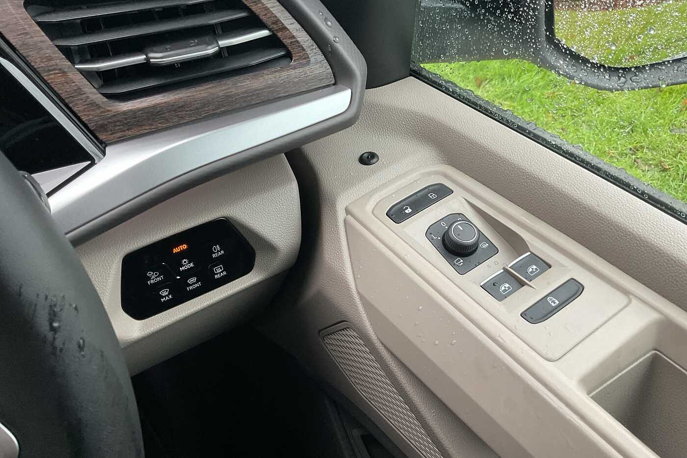 Used Volkswagen Multivan 2025 for sale - 76888367: Photo 17