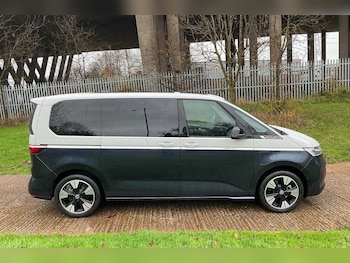 Used Volkswagen Multivan 2025 for sale - 76888367: Photo