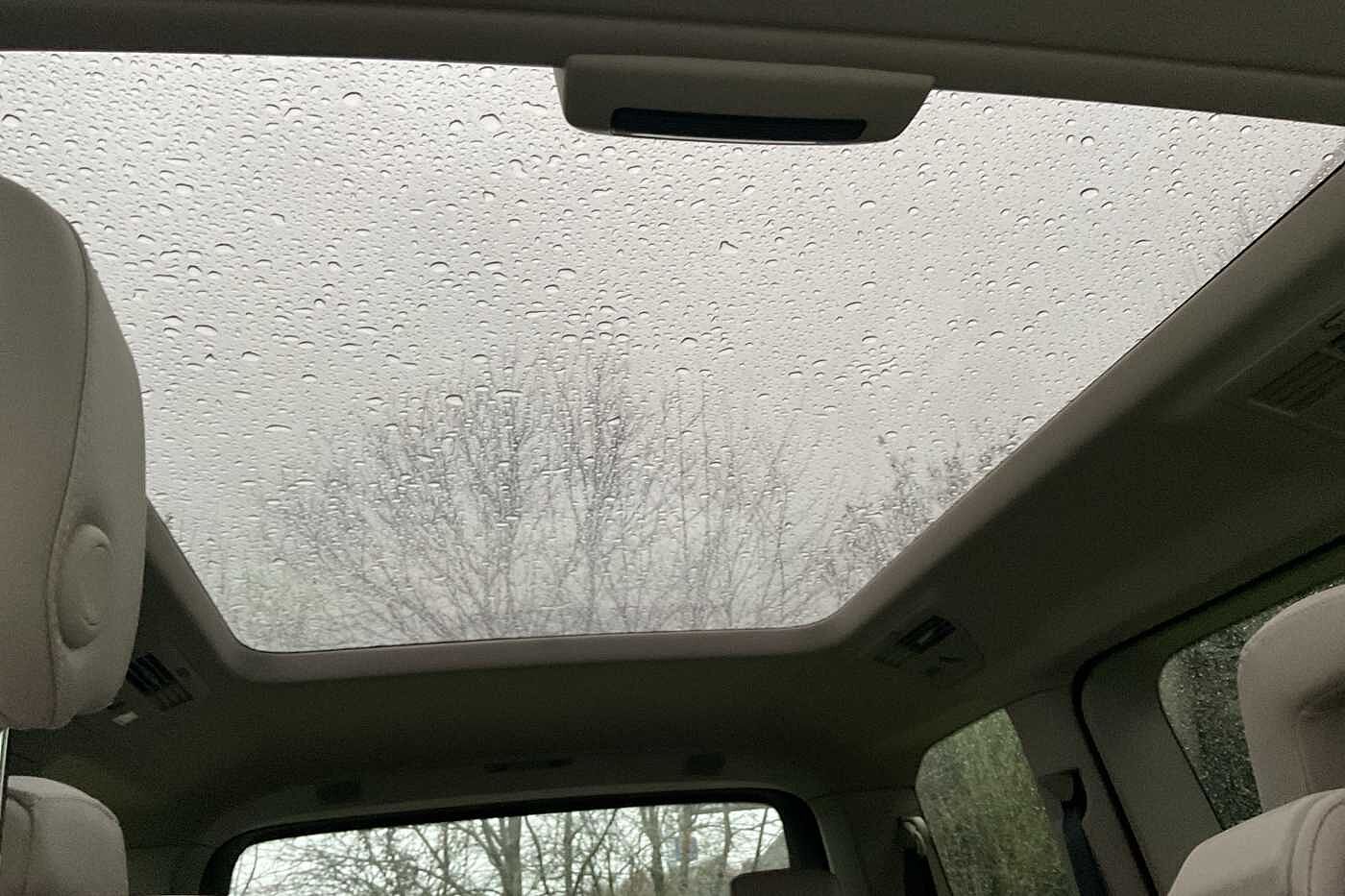 Used Volkswagen Multivan 2025 for sale - 76888367: Photo 8