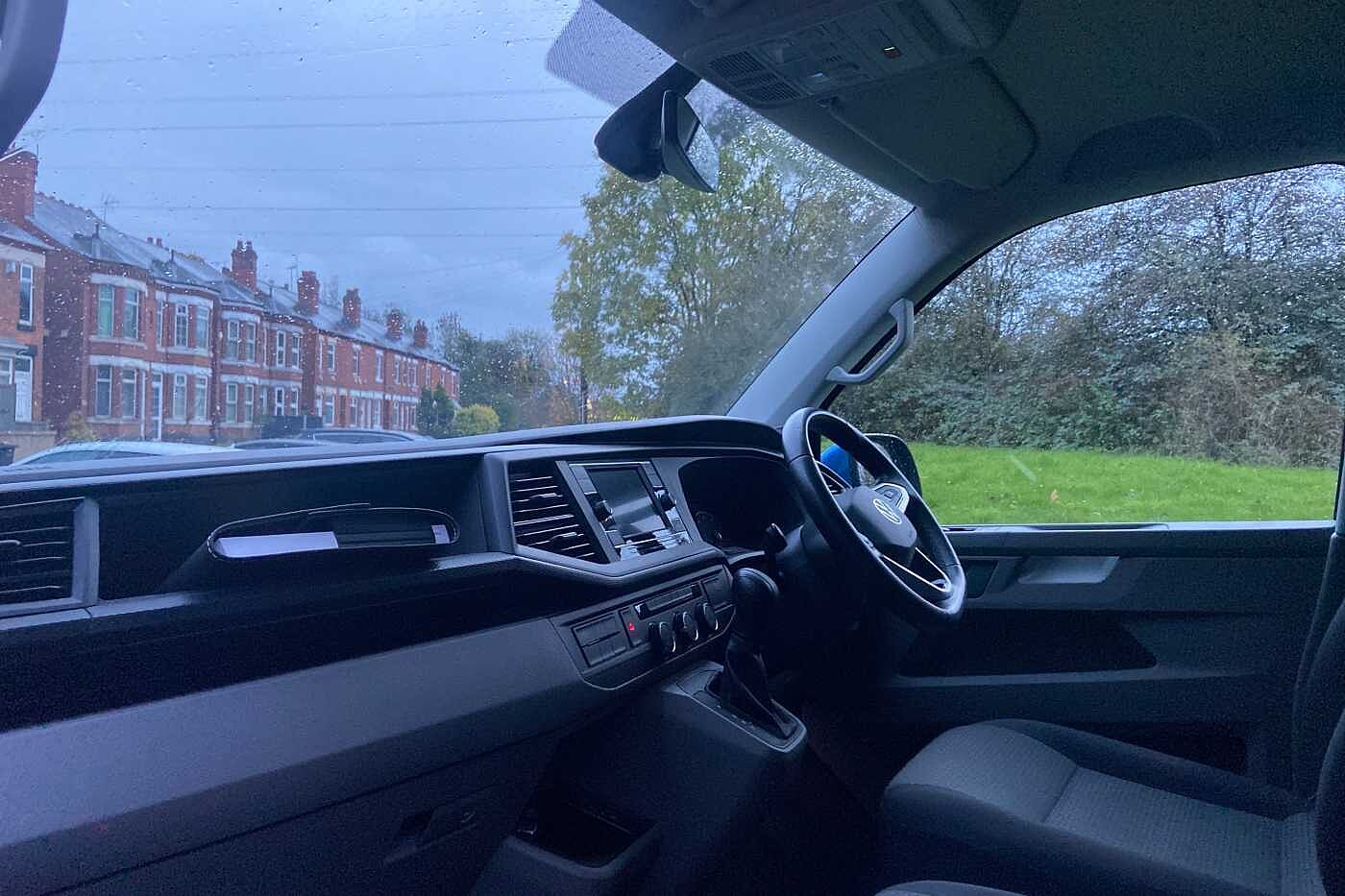 Used Volkswagen Transporter 2021 for sale - 77124623: Photo 2