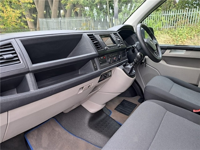 Used Volkswagen Transporter 2017 for sale - 76937246: Photo 18