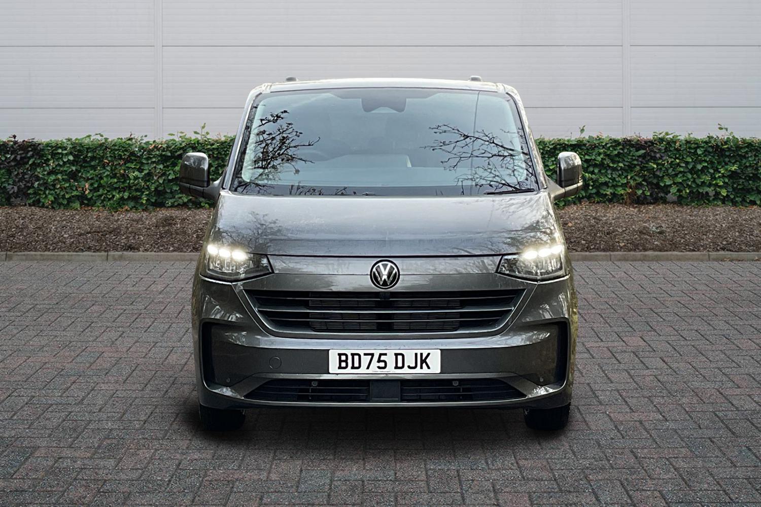 Used Volkswagen Transporter 2025 for sale - 76625065: Photo 2
