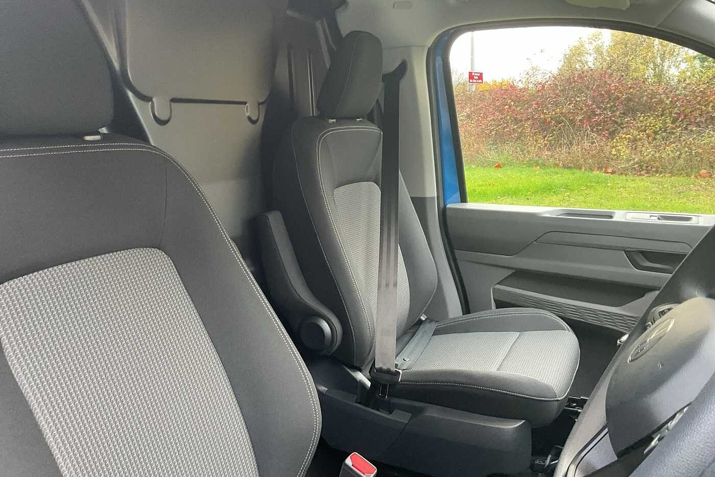 Used Volkswagen Transporter 2025 for sale - 76458605: Photo 11