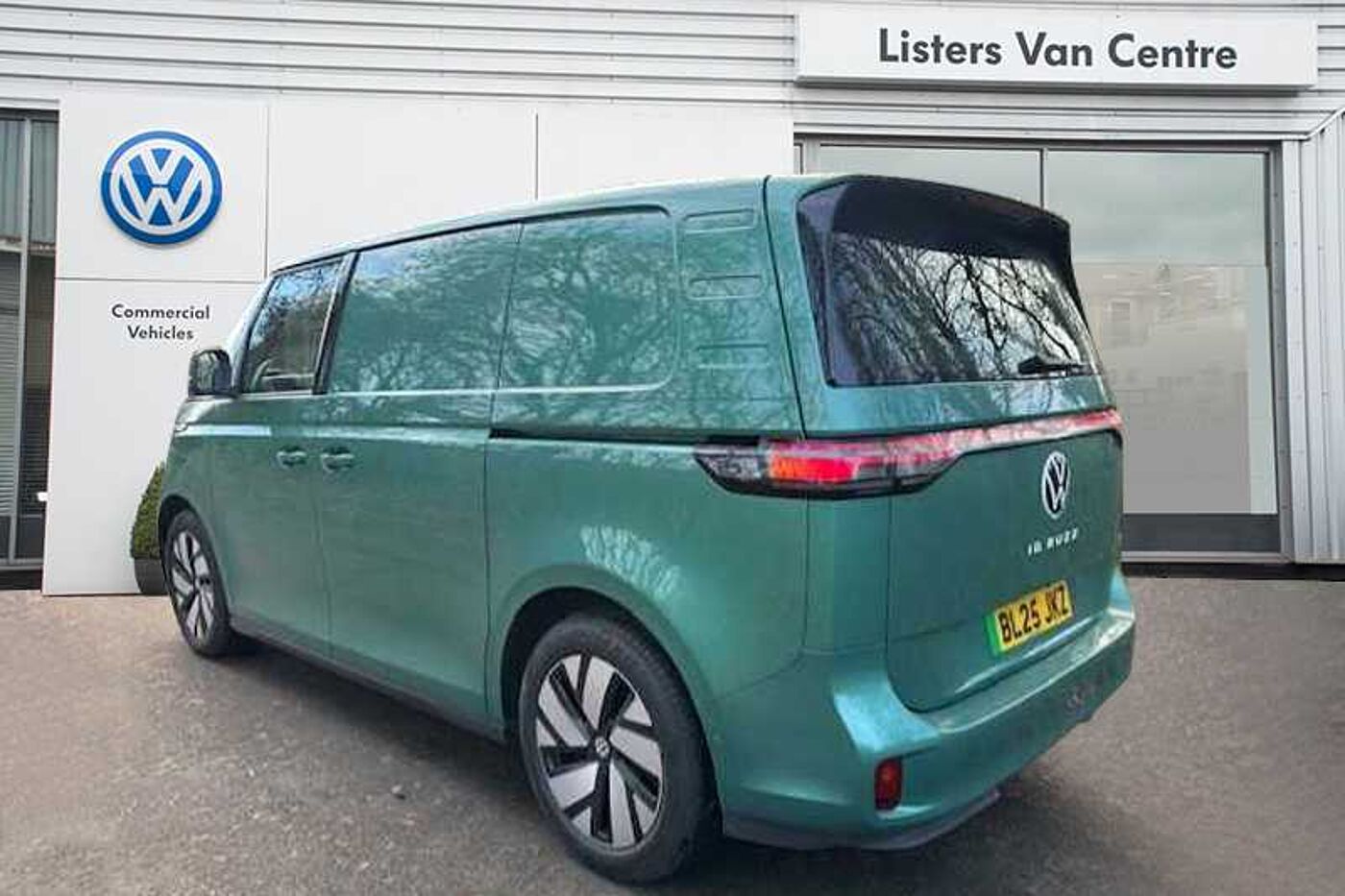 Used Volkswagen ID.Buzz 2025 for sale - 77218209: Photo 3