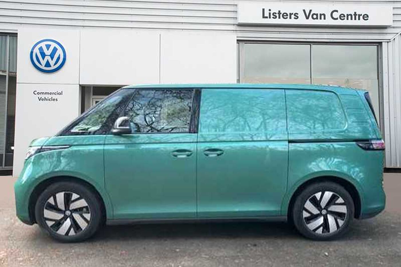 Used Volkswagen ID.Buzz 2025 for sale - 77218209: Photo 4