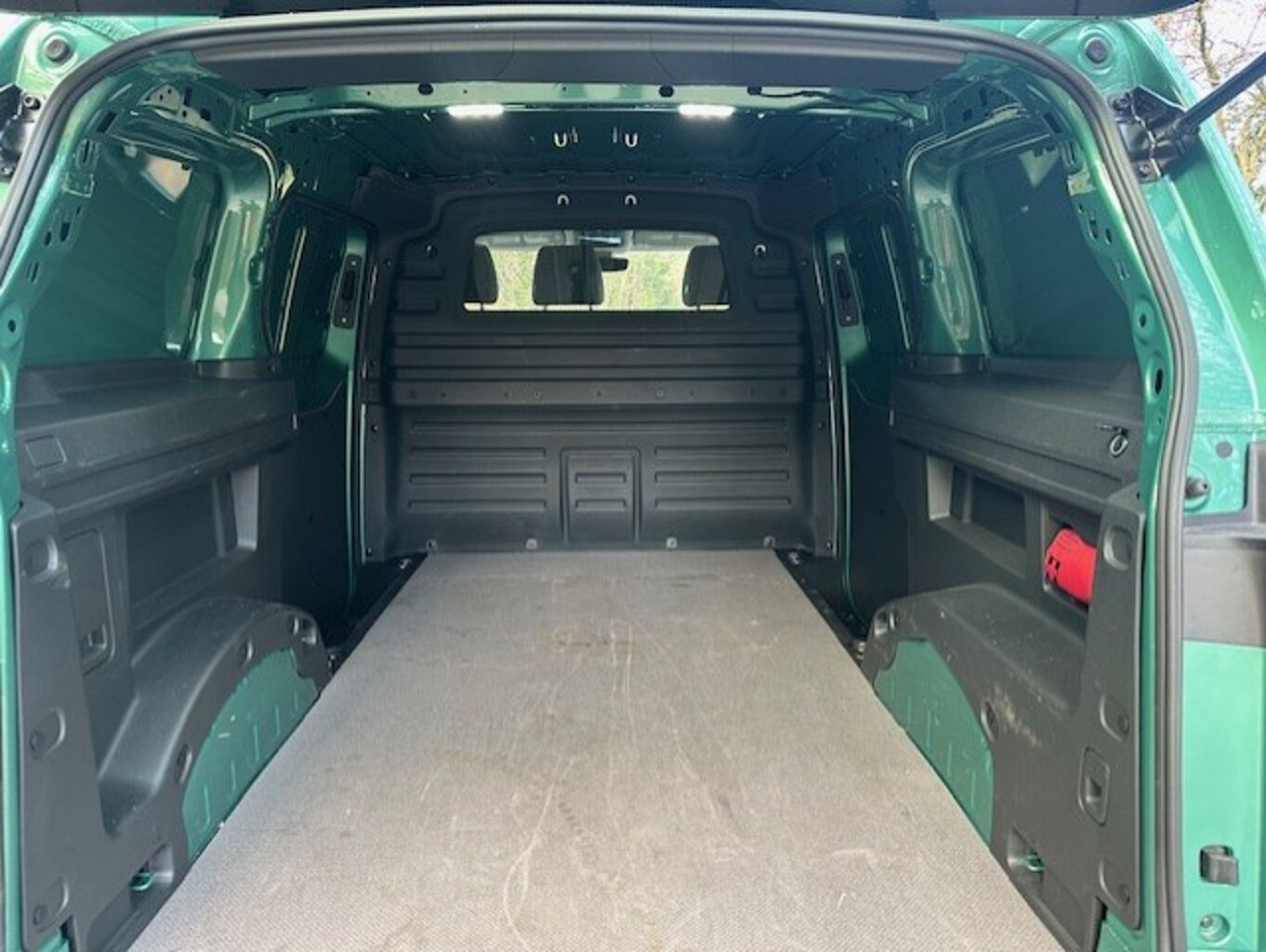 Used Volkswagen ID.Buzz 2025 for sale - 77218209: Photo 8