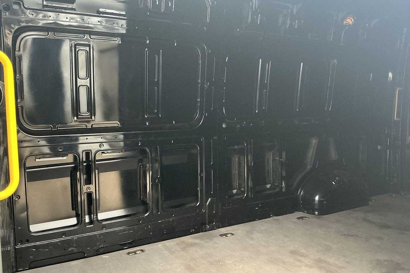 Used Volkswagen Crafter 2024 for sale - 77193037: Photo 10