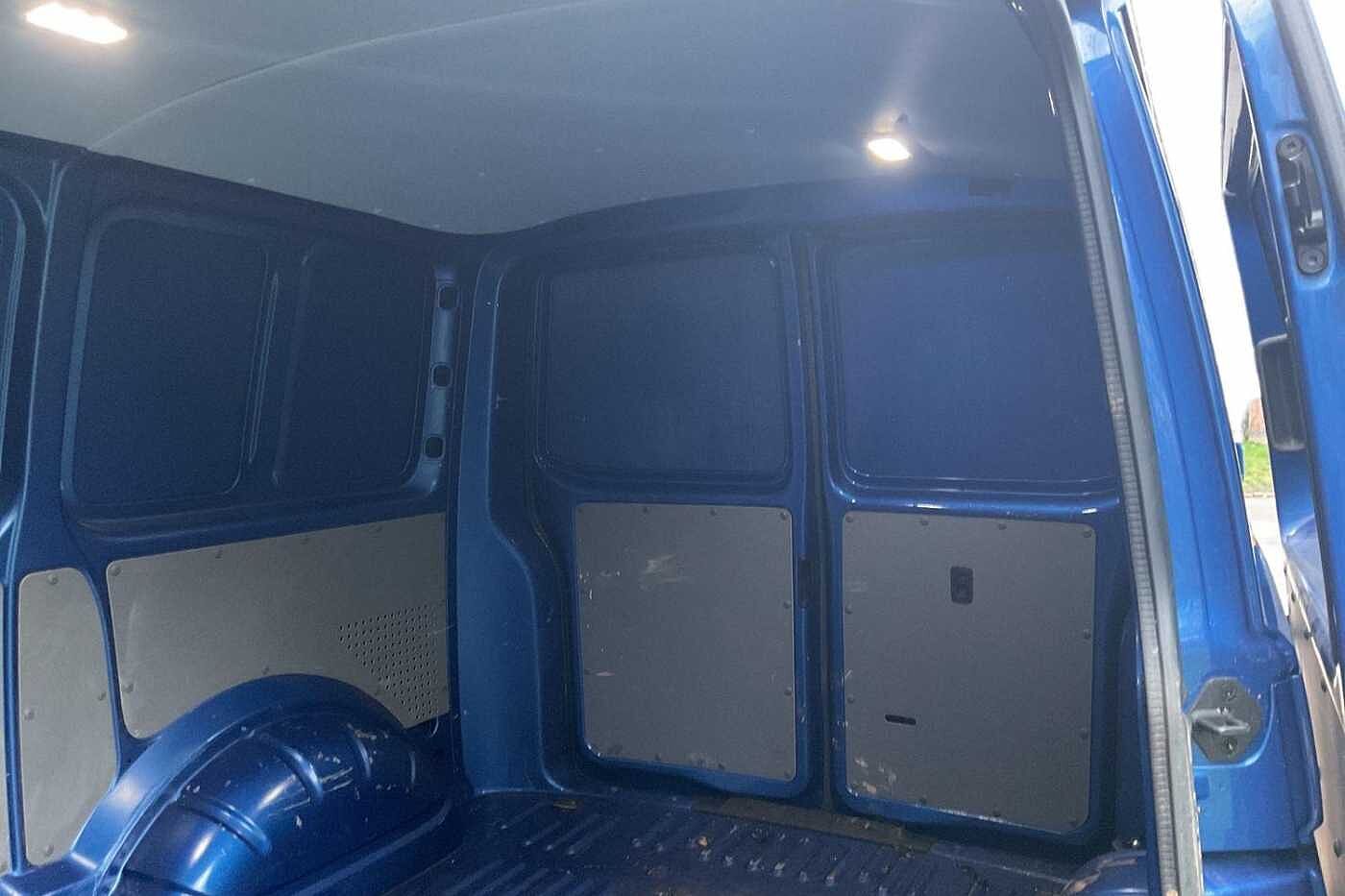 Used Volkswagen Transporter 2024 for sale - 77192996: Photo 10