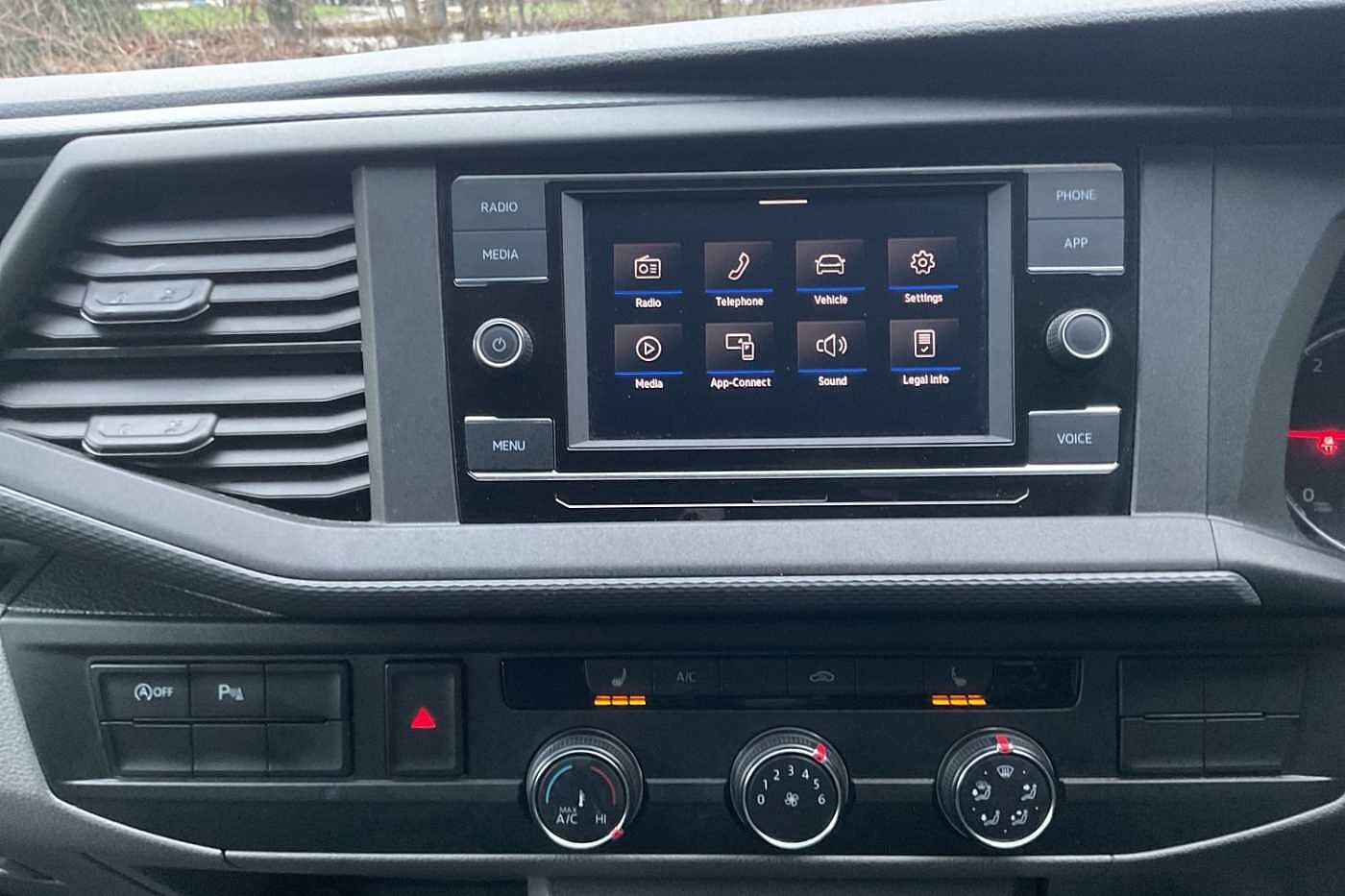 Used Volkswagen Transporter 2024 for sale - 77192996: Photo 12