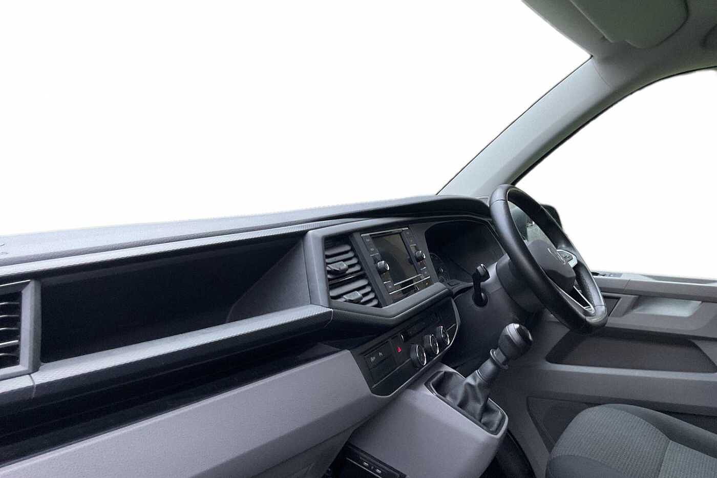 Used Volkswagen Transporter 2024 for sale - 77192996: Photo 2