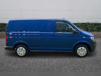 Used Volkswagen Transporter 2024 for sale - 77192996: Photo