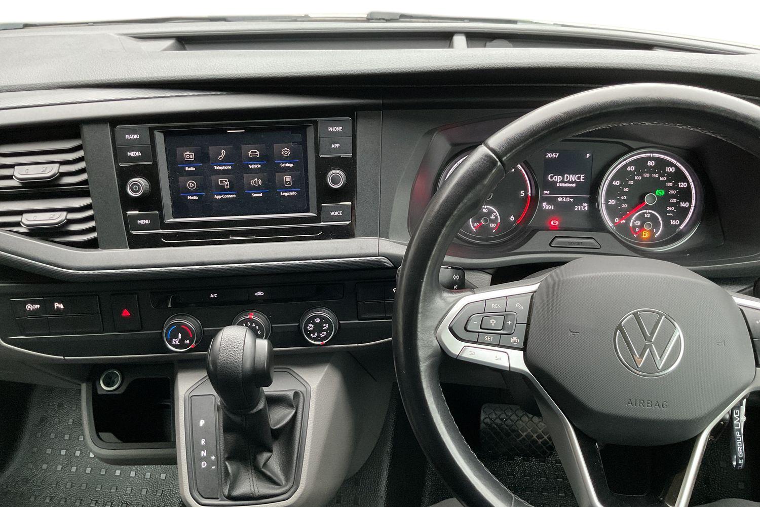 Used Volkswagen Transporter 2023 for sale - 77132765: Photo 8