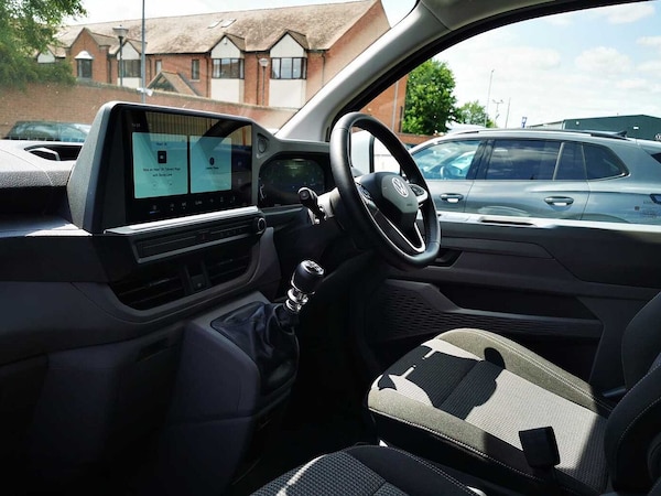 Used Volkswagen Transporter 2025 for sale - 74244130: Photo 2