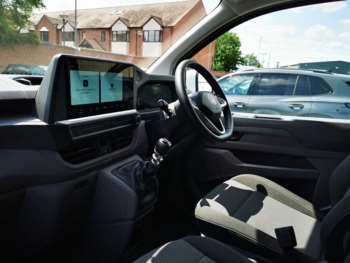 Used Volkswagen Transporter 2025 for sale - 74244130: Photo