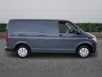 Used Volkswagen Transporter 2022 for sale - 79623049: Photo