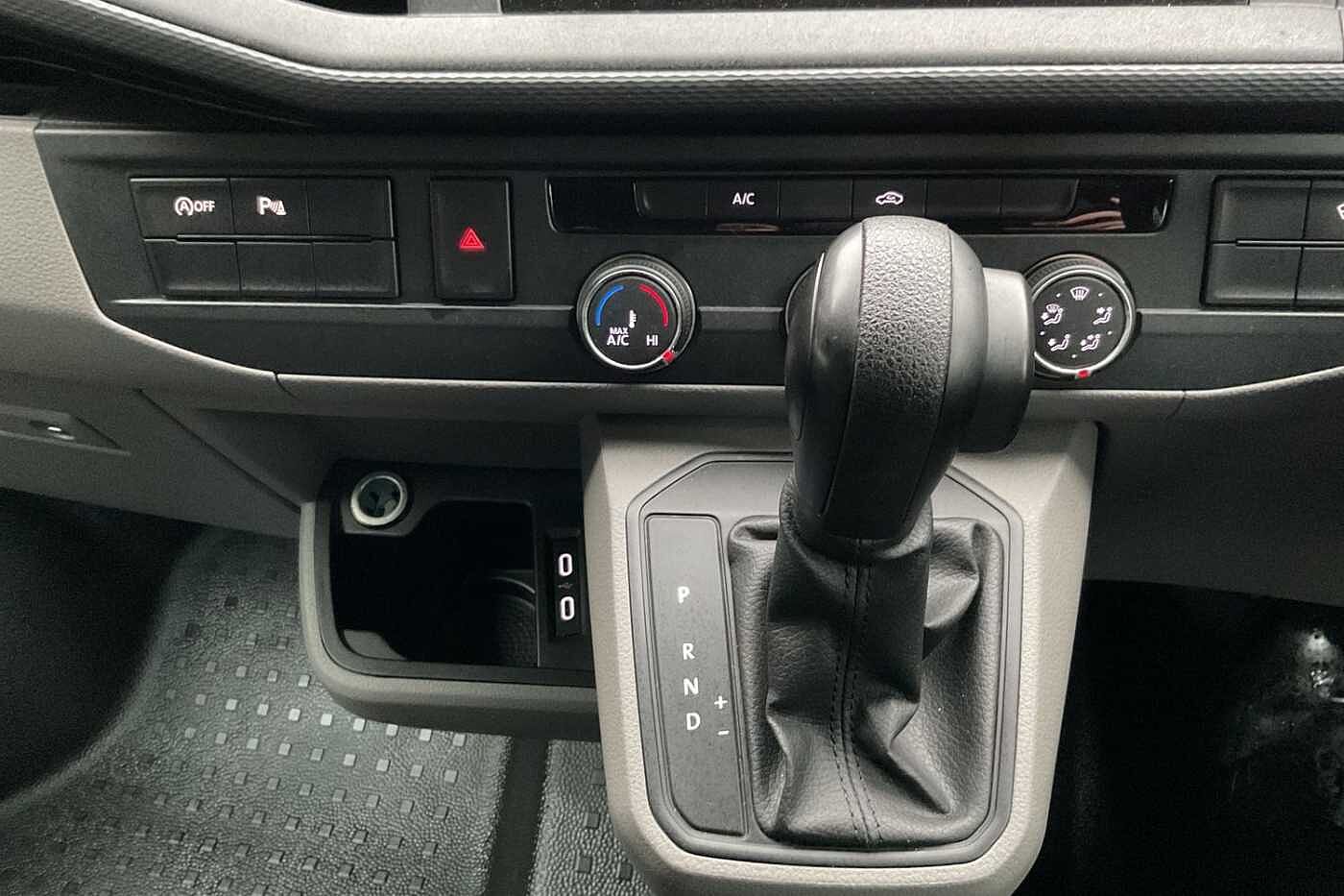 Used Volkswagen Transporter 2023 for sale - 77359933: Photo 15